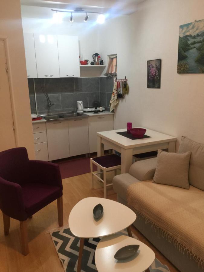Apartman Lili Cetinje Exterior foto